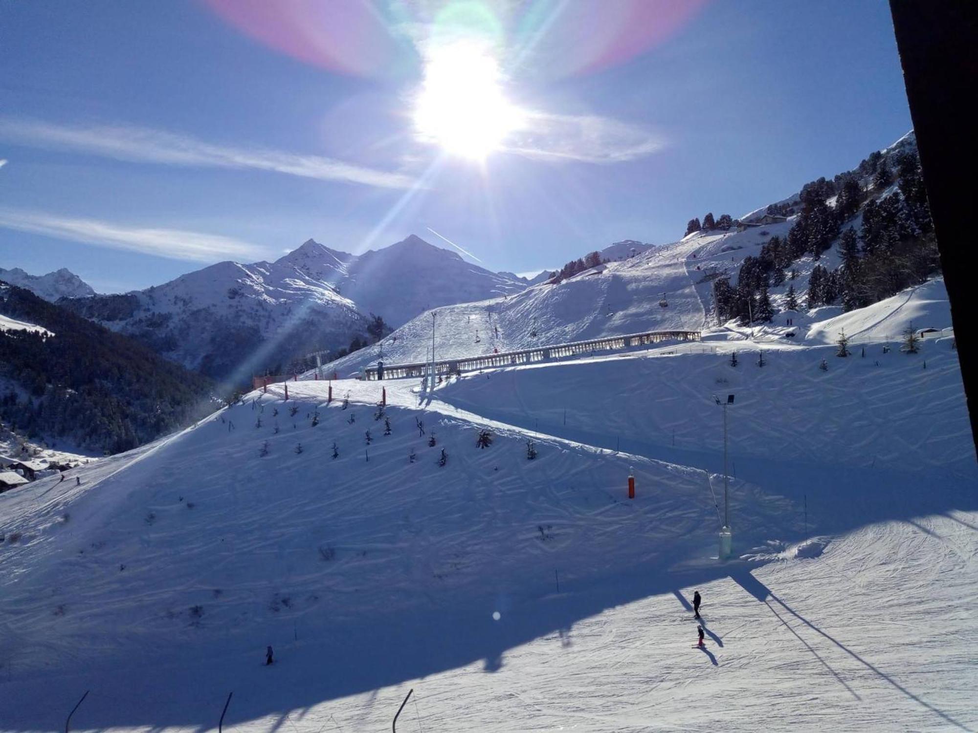 Апартаменты Charmant Duplex 8 Pers. Skis Aux Pieds A Meribel Mottaret, Balcon, Cuisine Equipee, Animaux Admis - Fr-1-355-141 Экстерьер фото